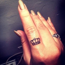 Small Finger Tattoo Design Picture