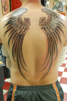 Wing Tattoo Designs for Guys Picture