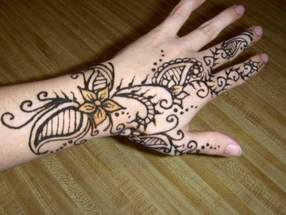 Henna Arm Tattoo Design Picture