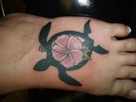 Hawaiian Turtle Tattoo Design Picture