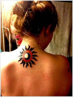 Tribal Sun Tattoo Design for Girls Picture