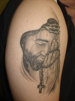 Jesus Praying Hands Tattoo Design Picture