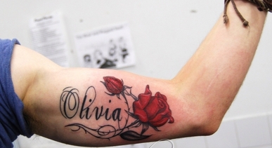Name Tattoo Design with Flowers Picture