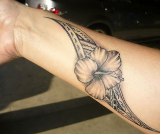 Samoan Flower Tattoo Design Picture