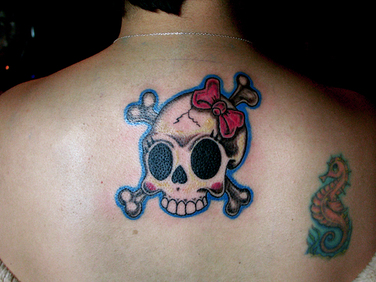 Girly Skull Tattoo Design Picture