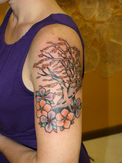 Willow Tree Tattoo Design Picture