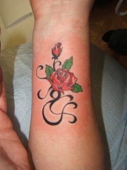Rose Tattoo Design for Wrist Picture