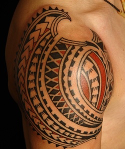 Polynesian Shoulder Tattoo Design Picture