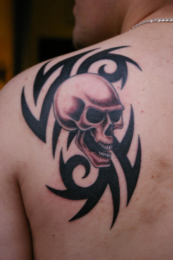 Easy Skull Tattoo Design Picture