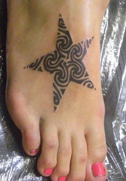 Celtic Star Tattoo Design Picture