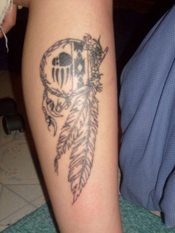 Cherokee Indian Dreamcatcher Tattoo Design Picture