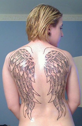 Wing Tattoo Design for Women Picture